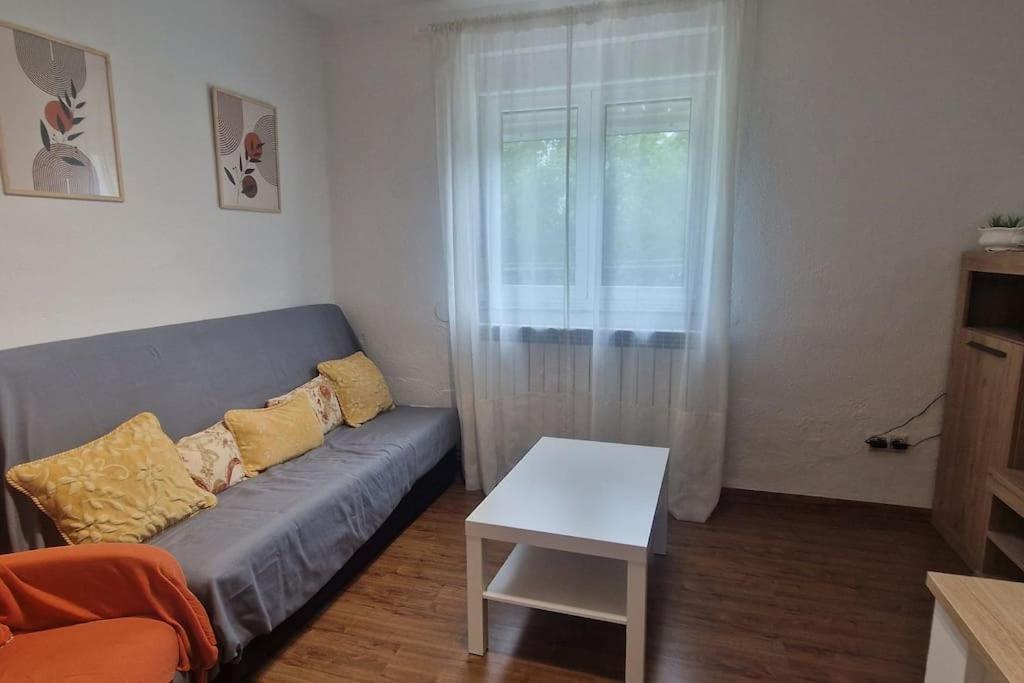 Apartamento En Oviedo 646A Екстериор снимка